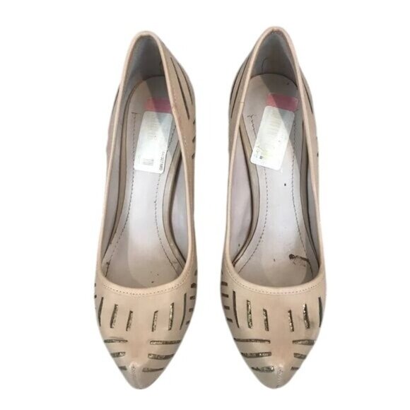 BCBGeneration Size 8.5 Leather Tan & Gold Metallic Eyelet Stiletto Pumps Heels - Picture 4 of 7